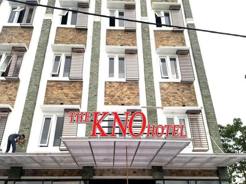 Crew Express Hotel Lubukpakam Exterior photo